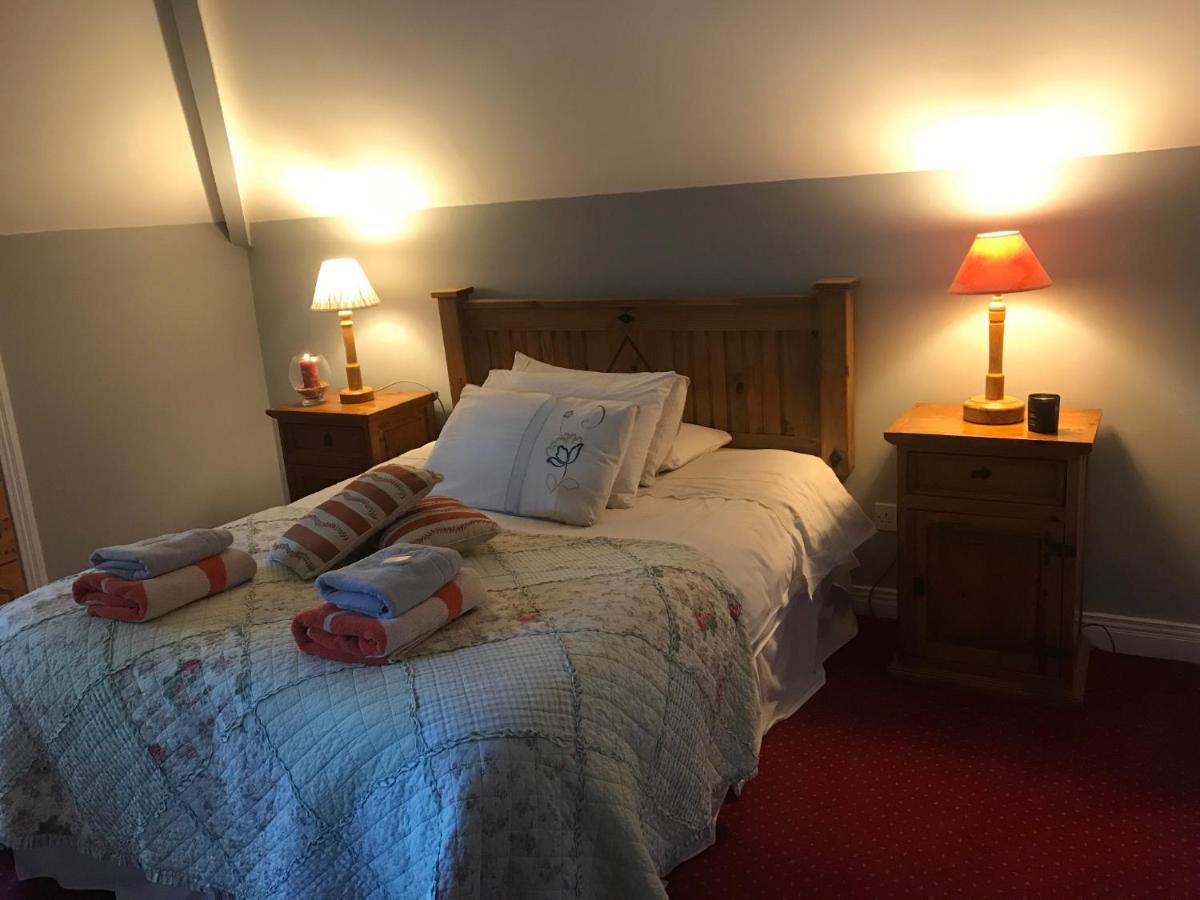 Aurora House Bed And Breakfast Атай Экстерьер фото
